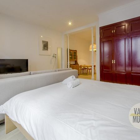 Beautiful Loft Para 3Pax En Huertas-Cortes Madrid Esterno foto